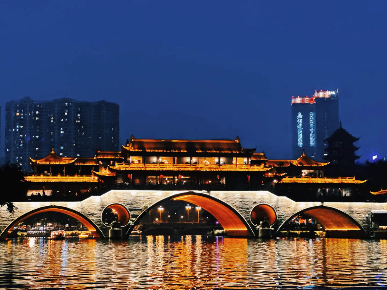 夜游锦江