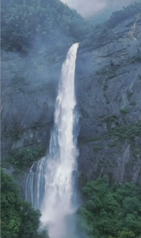 庐山